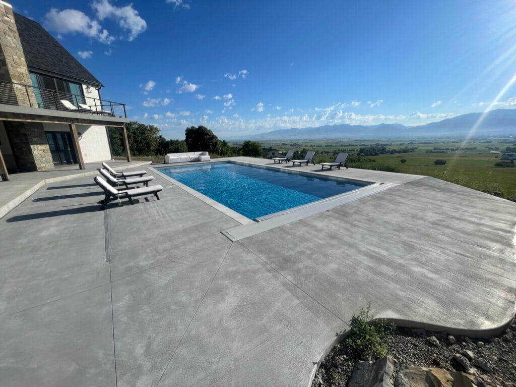 Utah custom swimming pool builder and landscaping patio contractor construction project